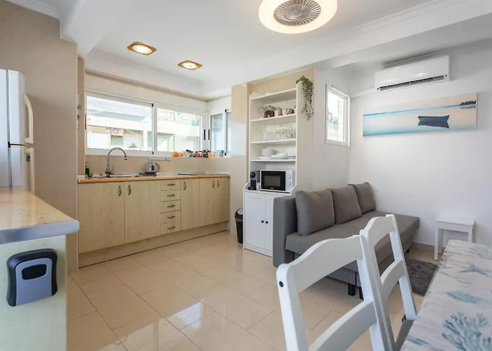 Seaview N12 Apartamento *